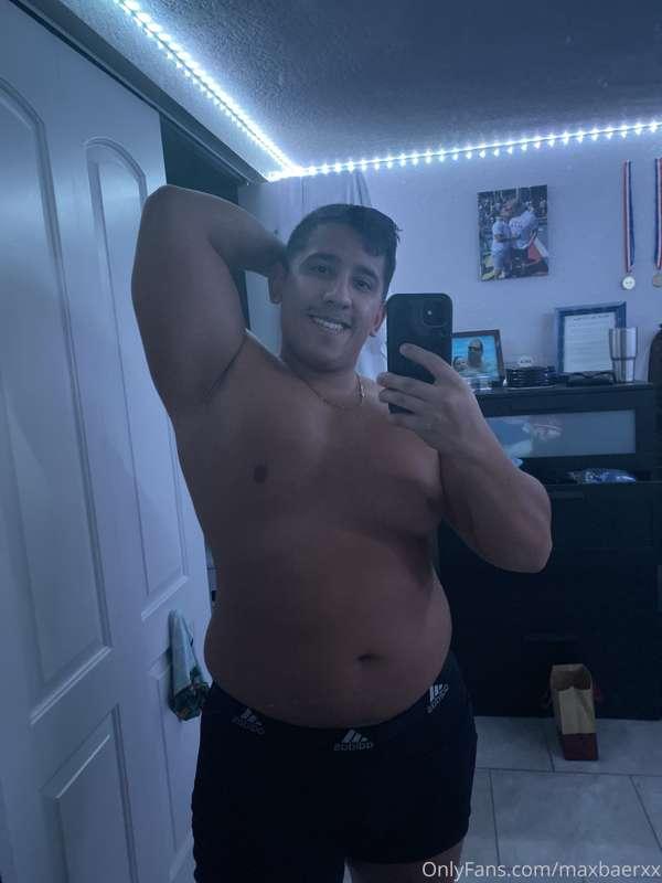 Hey fans, I hope everyone enjoyed the holidays! Sorry I’ve b..