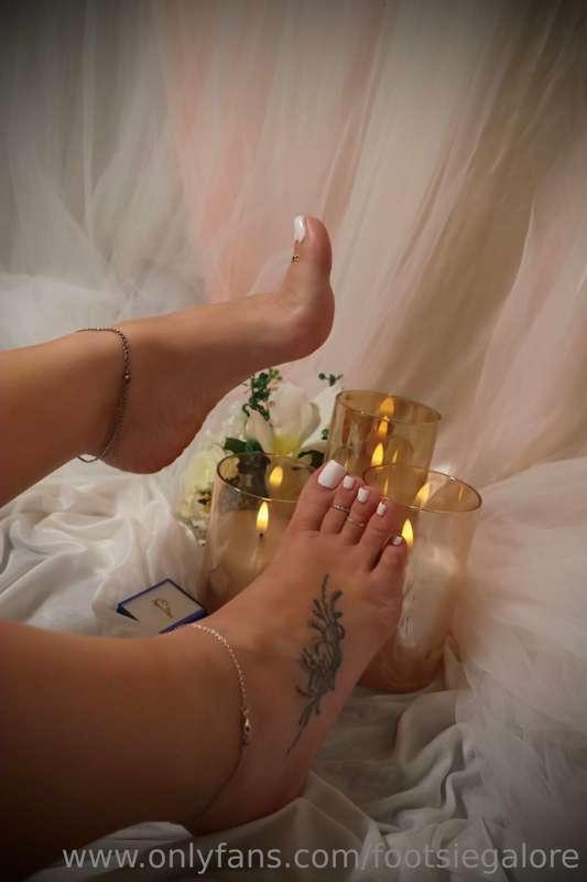 footsiegalore image #0