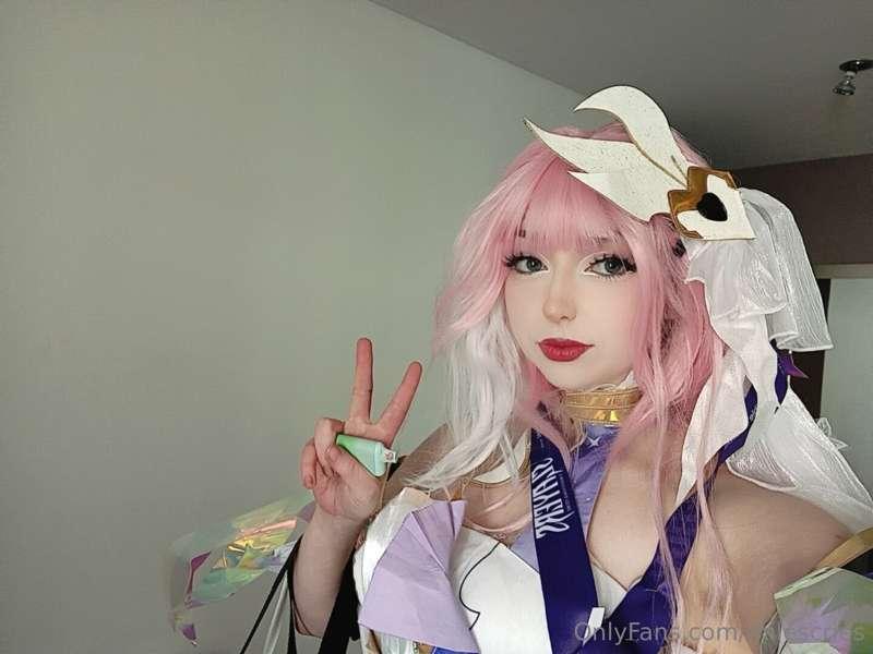 MY BAD GUYS comicon completely wiped me out, new content com..