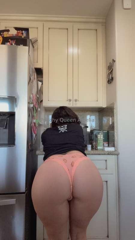 Which one do you wanna wake up to? 