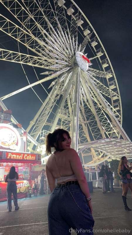 Let’s make out at the top of the fairest wheel 🎡