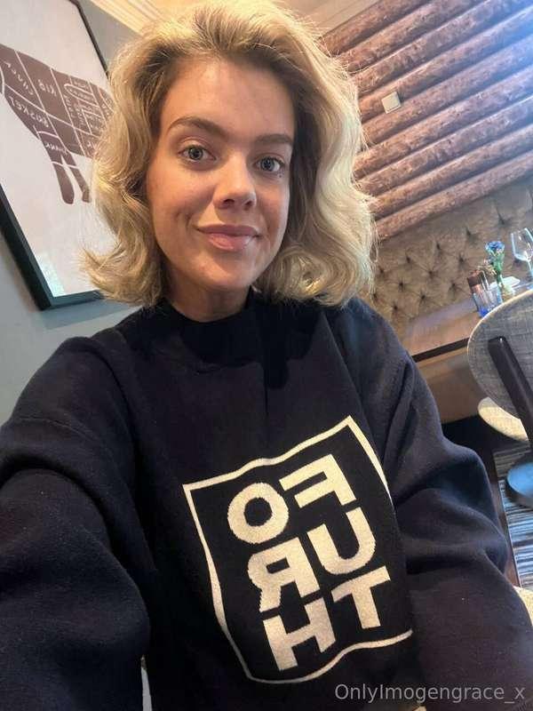 Here hehehe🥰🙈 check your messages mister!! Xx