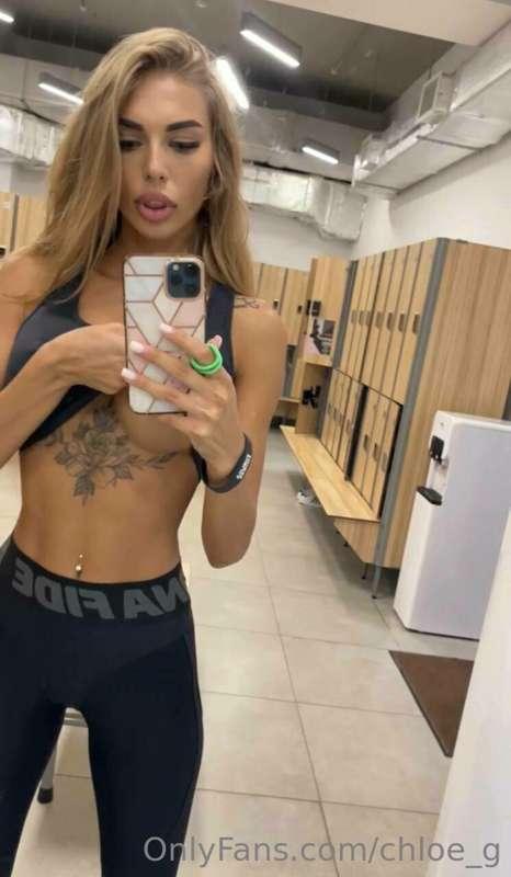 I work very hard at the gym, you want to see more? Text me, ..