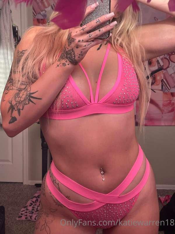 Take your cock out, send me a pic 🤤 tip me $10 & check your ..
