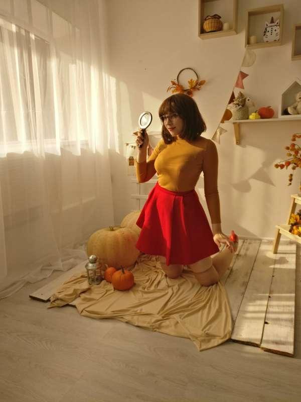 And first photoshoot of this month is... 