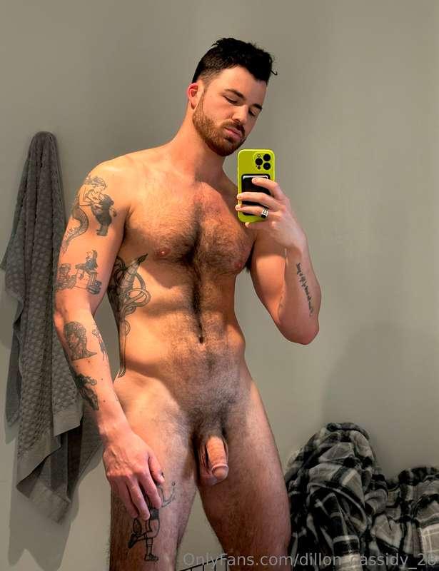 The bed head is very real this morning lol. Off to the gym! ..