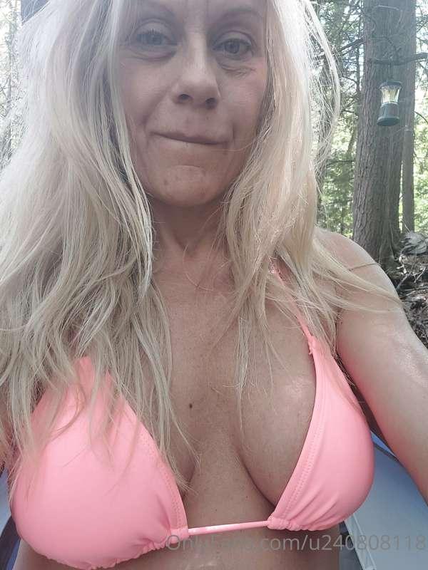 camping pictures! Peach bikini tease!
i hope you enjoy..nake..