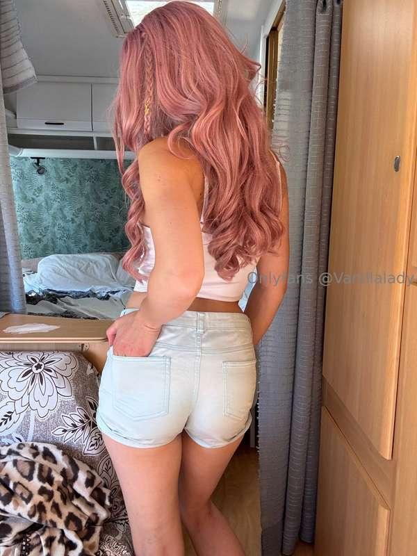 Kun tilaat tänään mun VIP tilin @xoxo_vanillalady saat viest..