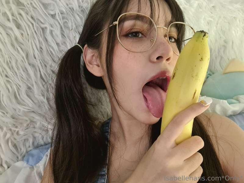 👅