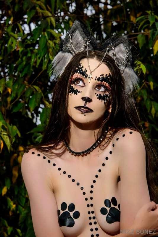 🐾🦊 do you like my fox costume? Unlock to see if all!