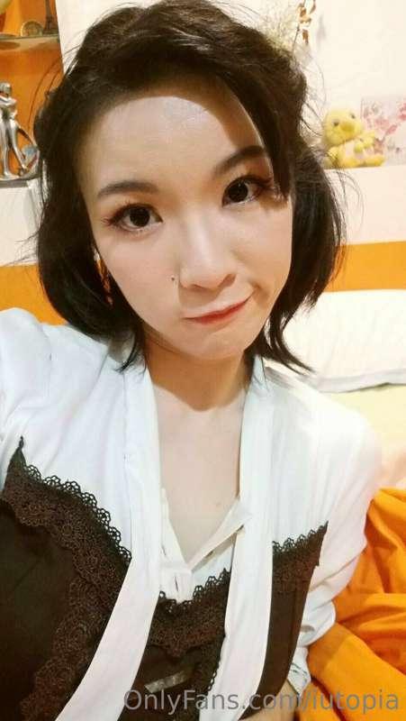 วันที่แต่งหน้าเต็มสุด ทนติดขนตาปลอมด้วย
ผู้หญิงคนอื่นเค้าทนก..
