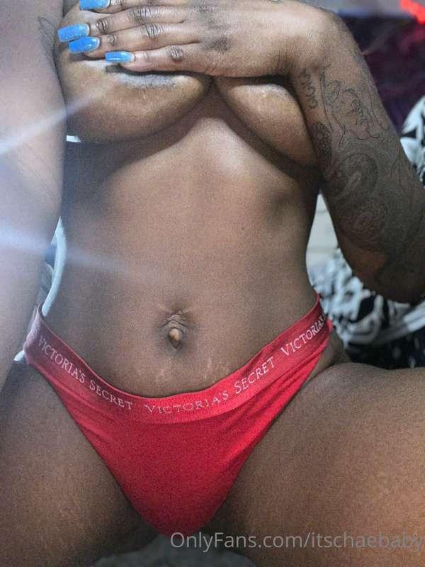 I love my stretch marks 🐅