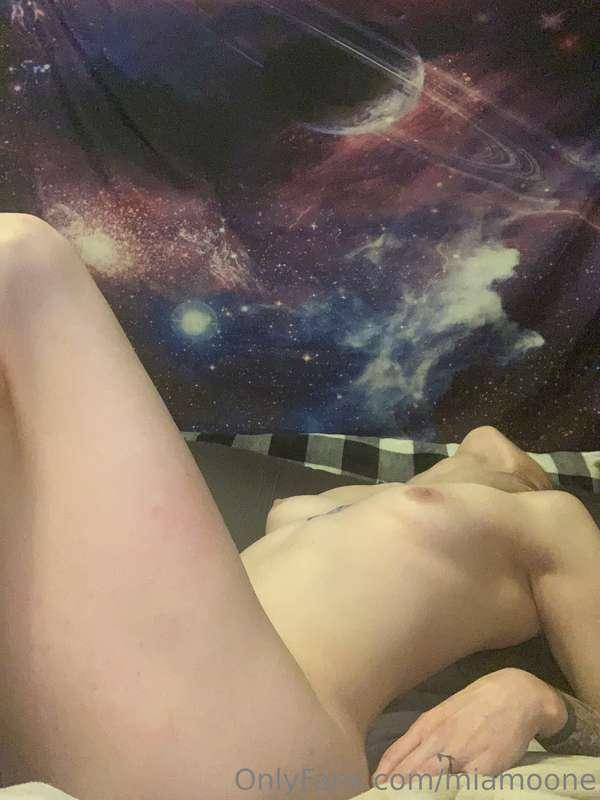 Services and prices are posted in my bio! 🥰