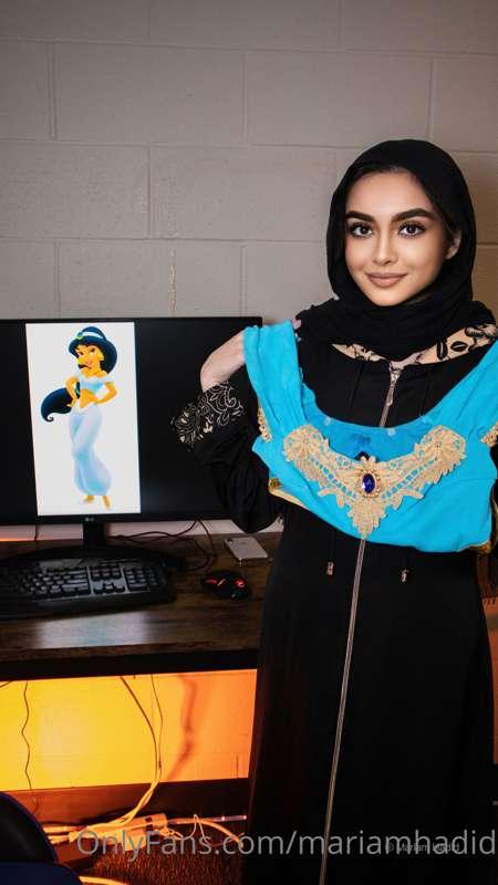 mariamhadid image #0