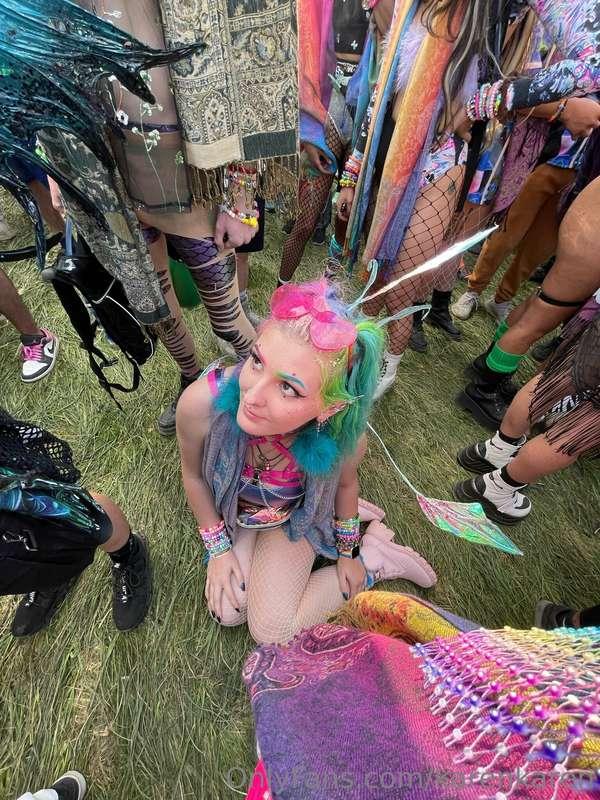Who wants a fairy gf?