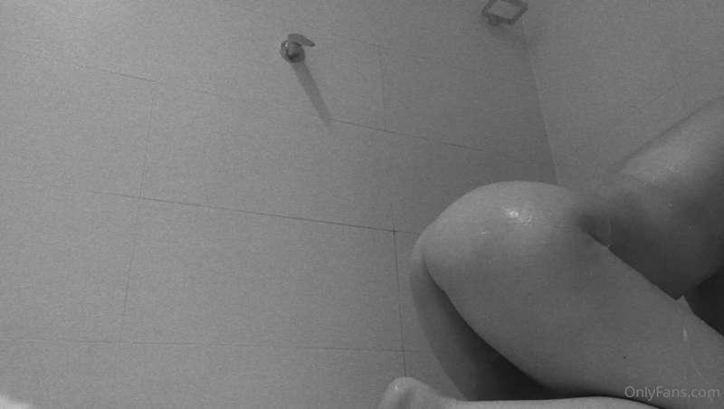 ***Shower Series!!***
Message me the emoji next to what youd..