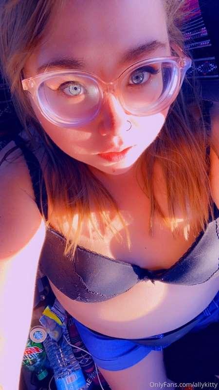 allykitty image #5