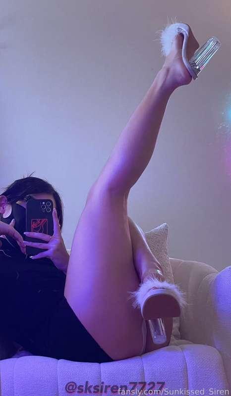sunkissed_siren image #1