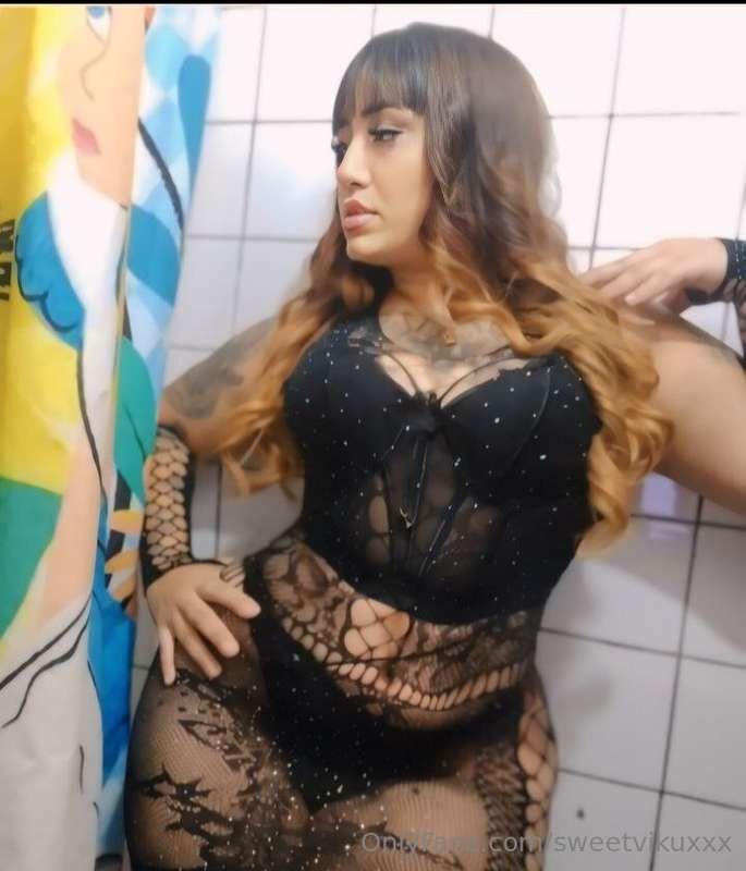 @antonellahotbreasts 

🔞queen off the deep throat and anal m..