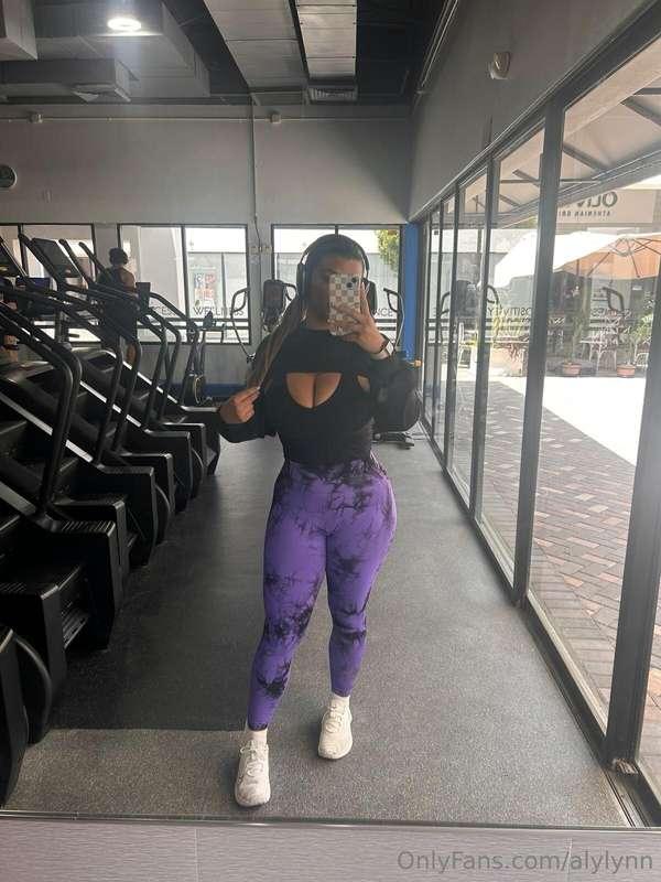 did you workout today?? 😛