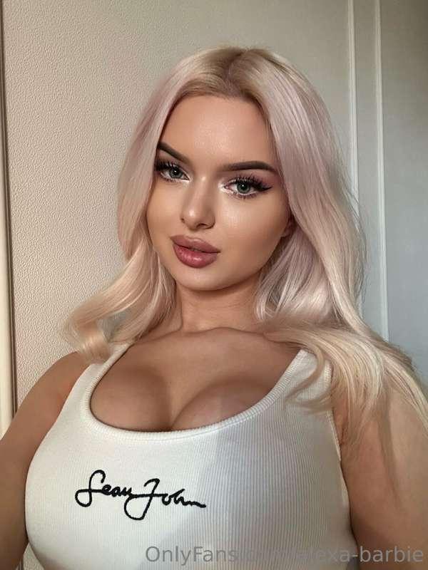 Have you ever explored squirting fetishes? 👣💕 I've discovere..