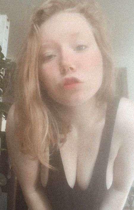 redheadalana image #3