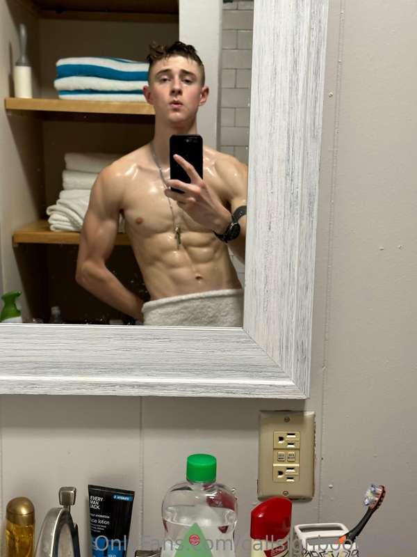just showered... wanna see? 😏