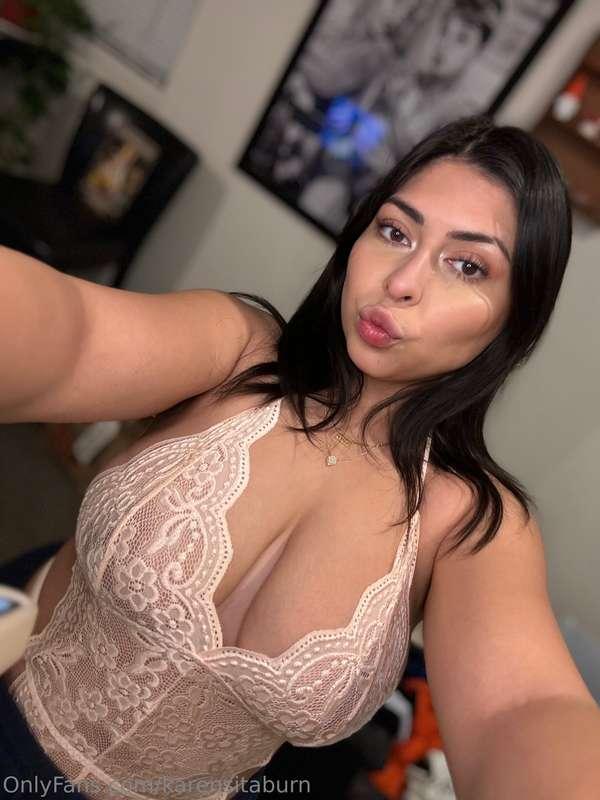 Kisses 💋 😘