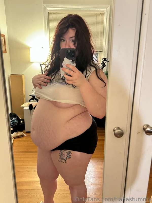 tianastummy image #0