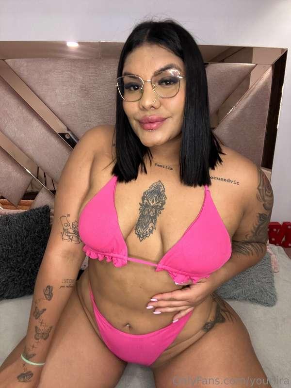 the only way I can read lips is if they’re touching mine 😋