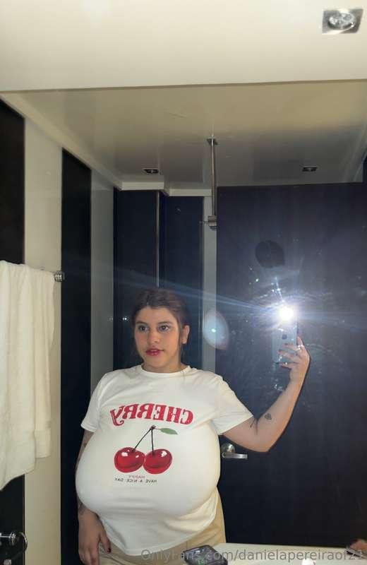 danielapereiraof21 image #8