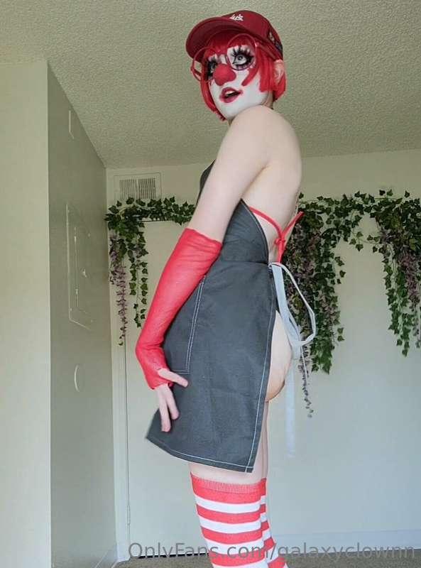 Good morning! Excited for tonight's video? I hope so hehe 😜😳..