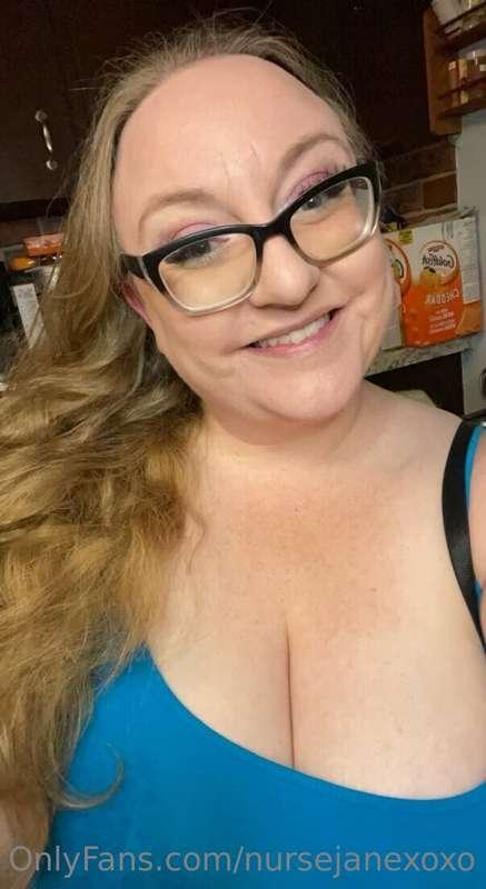 Wanna come over and hang out? 😈😘
