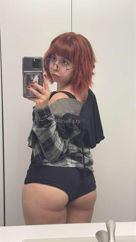 mitsybitzy image #1