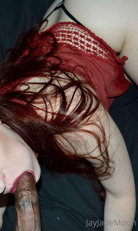 Wouldn't you love to go balls deep in my throat?

Like this ..