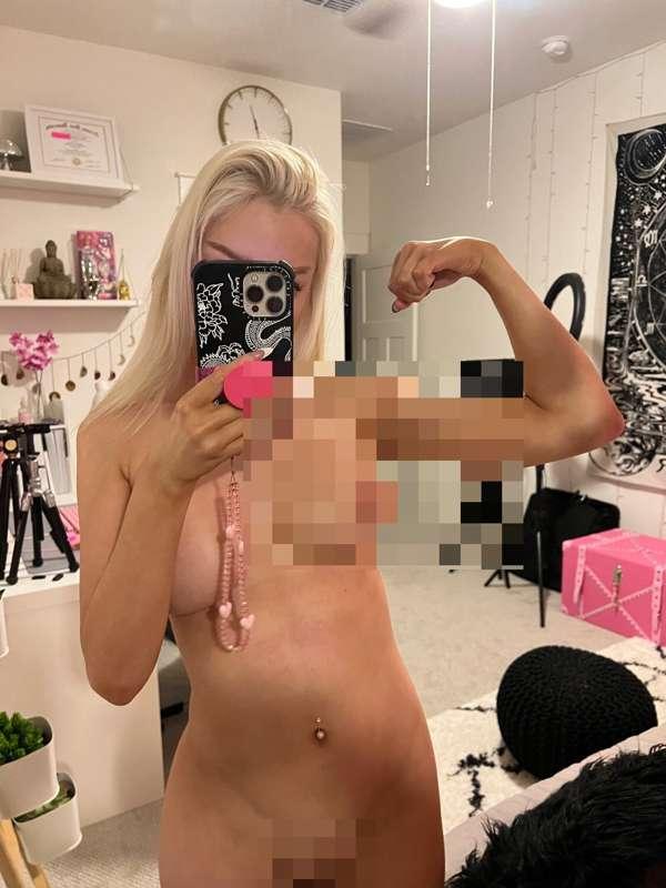 Gym progress nudes 💪🏻

So I started a fitness journey about ..