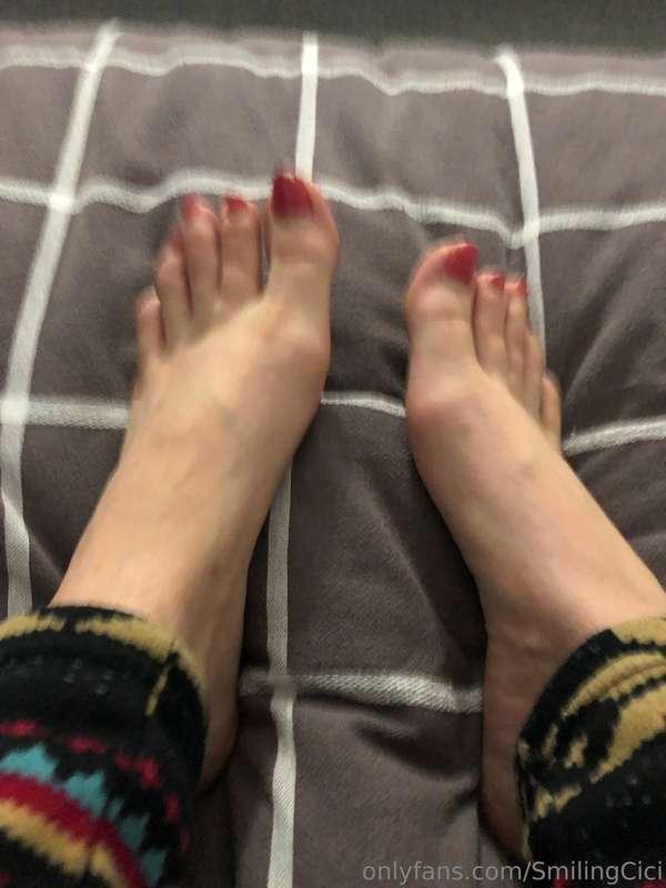 smilingcici image #0