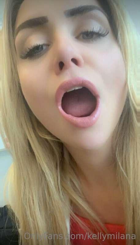 Open my mouth and slide your cock inside and let me lick it ..