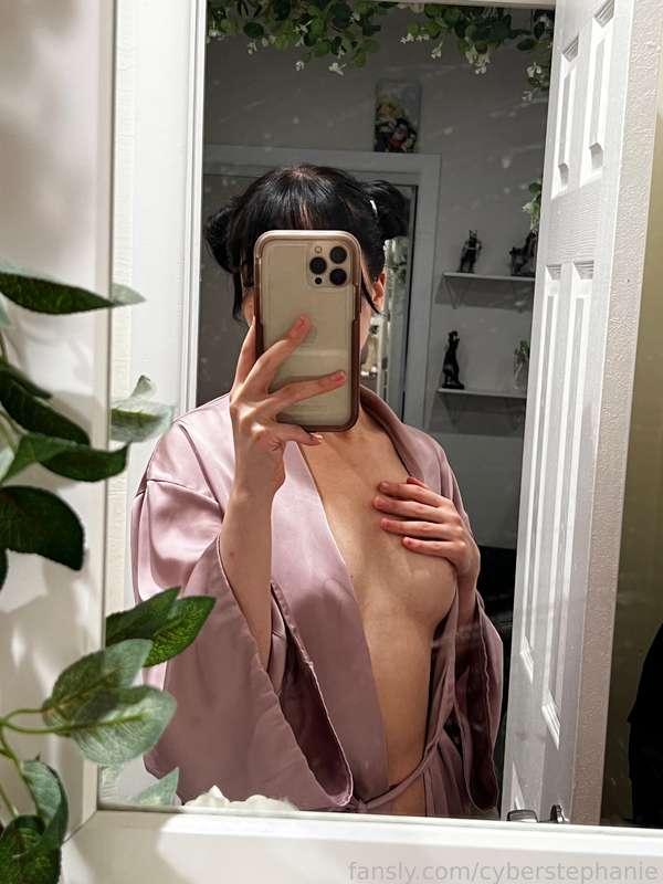 cyberstephanie image #2