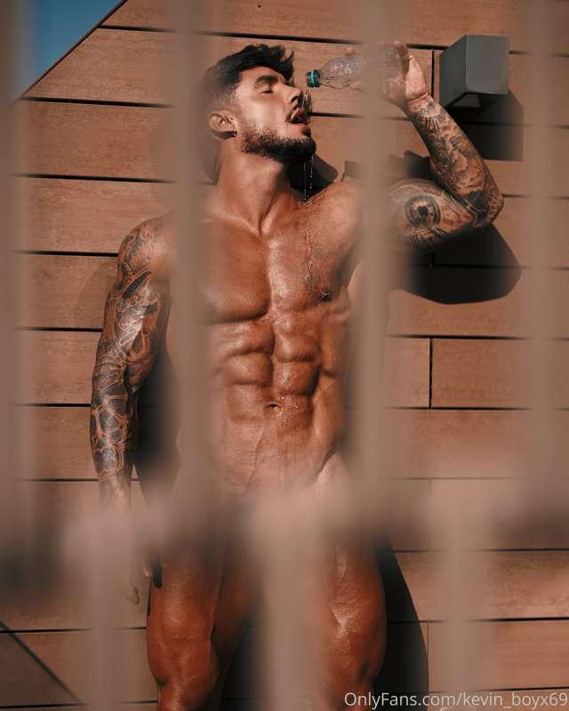 For more content join to my vip account 🥰 @kevin_boyx