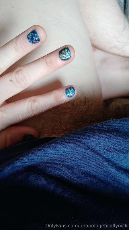 Did my nails, do you like? 😏