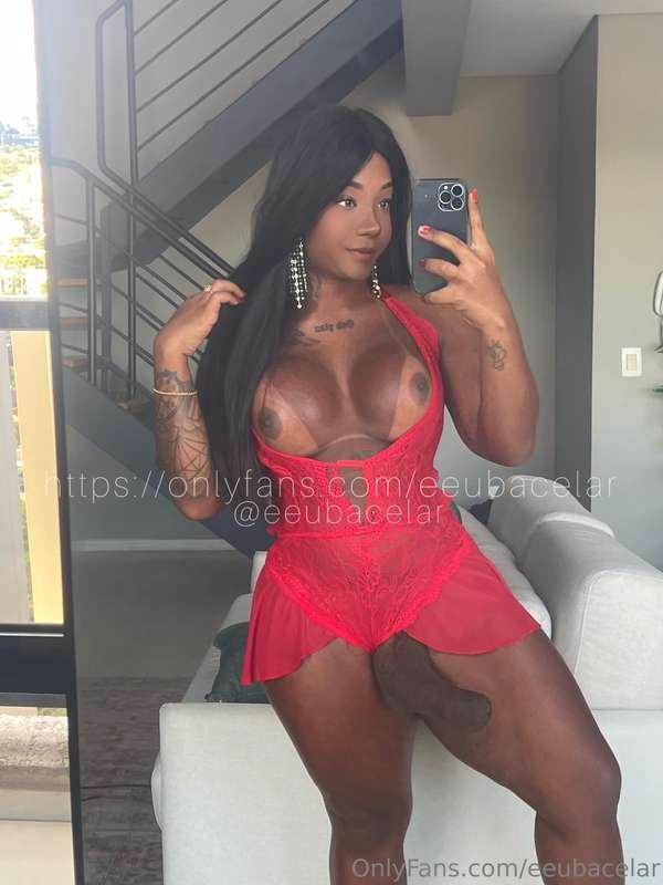 I'm very horny 🍆🍆I wanna your mouth in my dick 👅