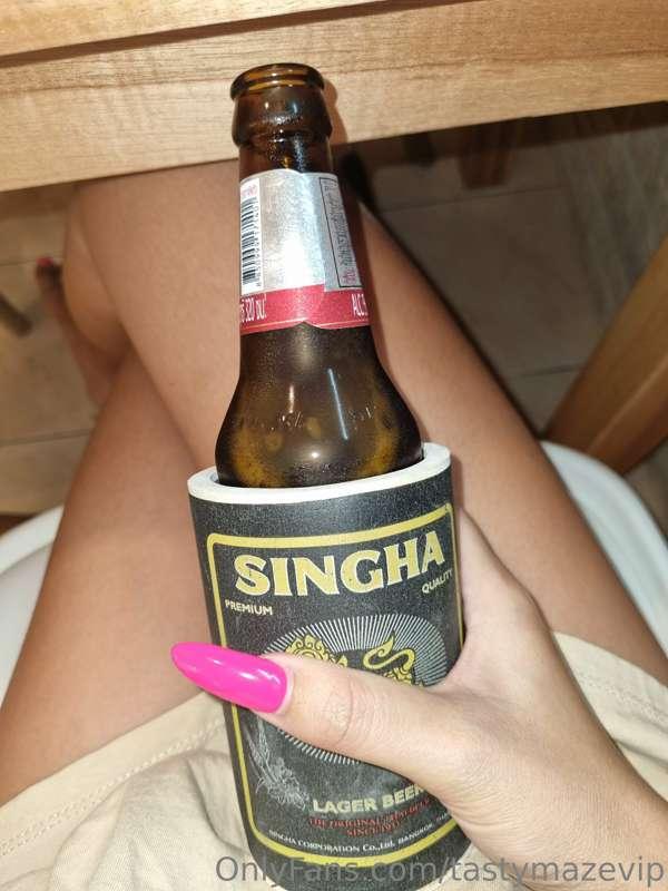 Getting some beer with me 😋 then we fuck
What you gonna star..
