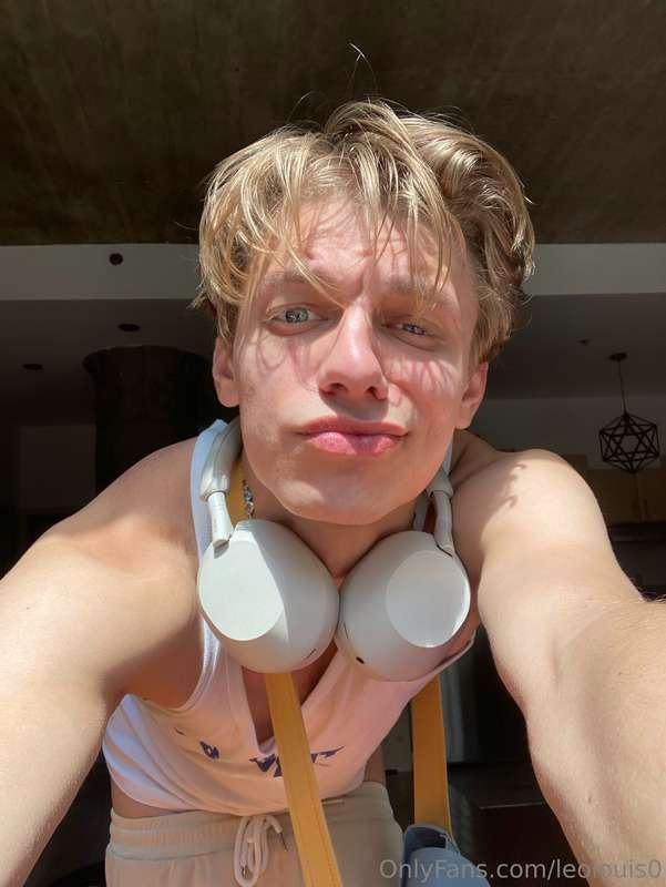 Hey babe 😋 What turns you on? 😈🤩