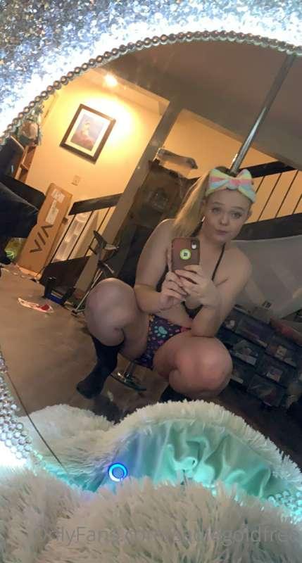 Join me on my ad free paid page where i post all my naughtie..
