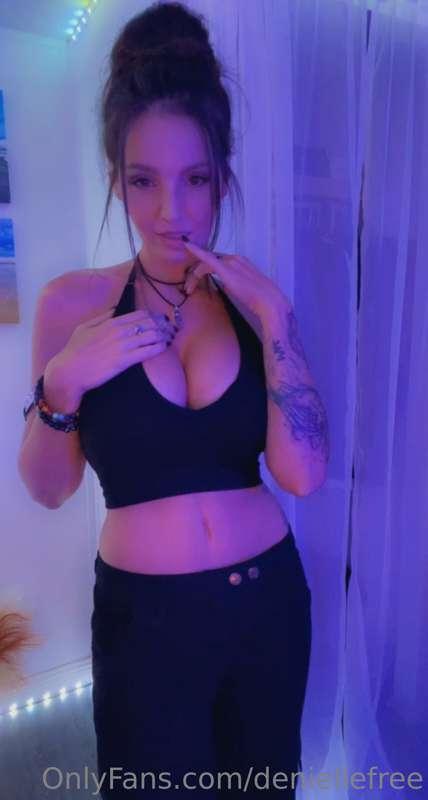 Working on new content. 

Doing a 50% off flash sale! 
Lowes..