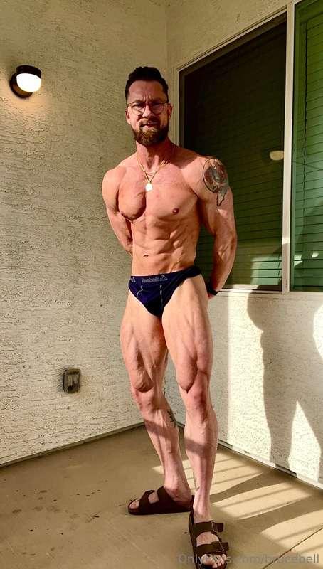 Hey sexy people 😘 check ins from this morning! 4 more days u..