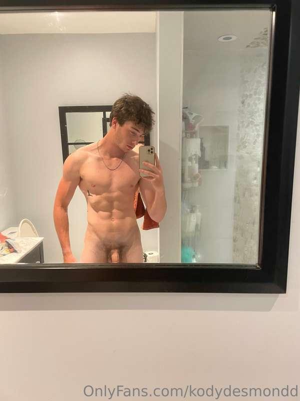 Come suck it baby;) you should go watch the video I sent you..