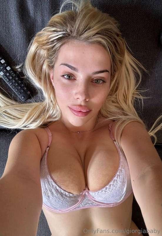 Voglio vedere come mi vizi💦💦😋