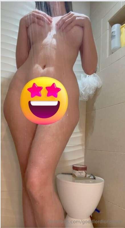 ***Low Angle Shower***  Let's get wet together! Watch me get..